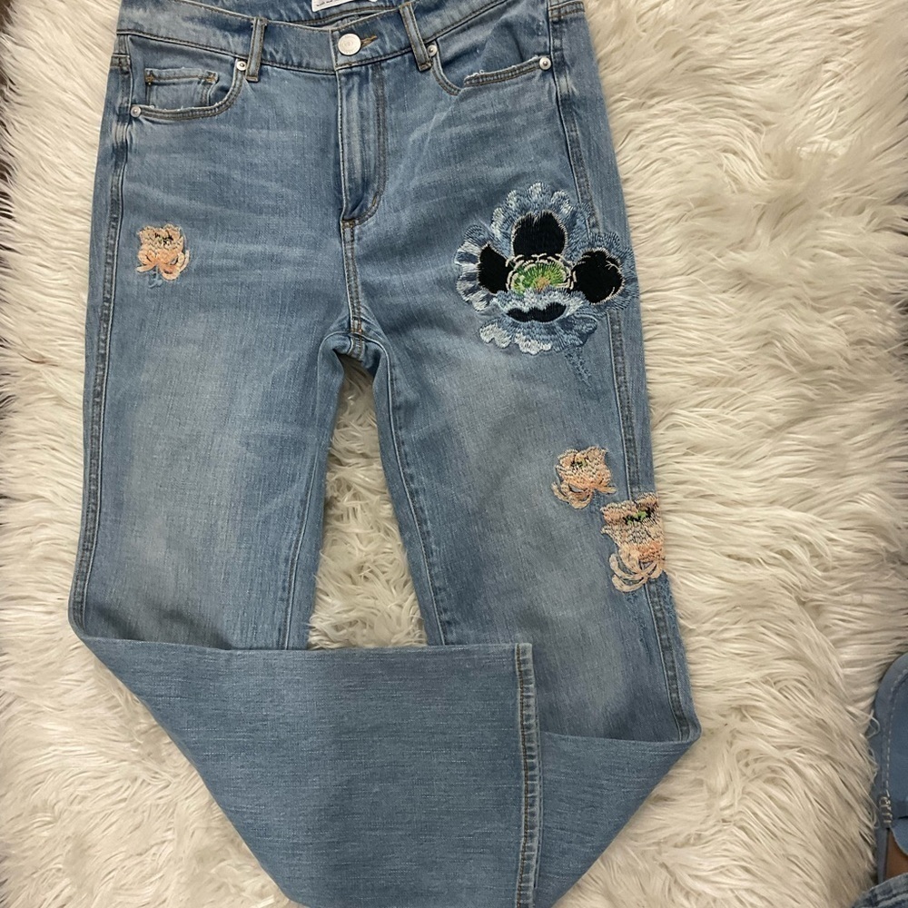 Loft Embroidered Jeans Size 2 - Picture 2 of 6